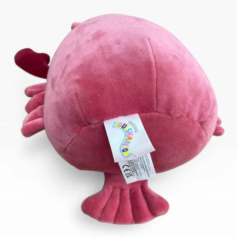 Squishmallows Lorono the Red Lobster plush toy cute and cuddly - Picture 3 of 6